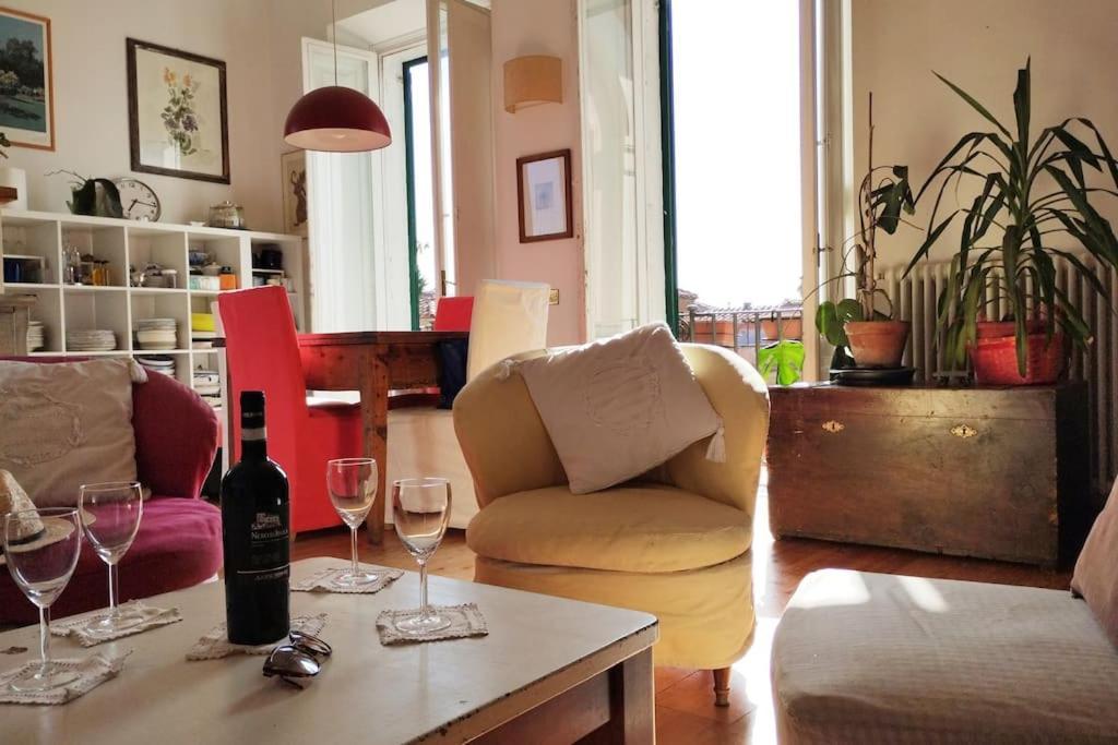Appartement Dimora Torlonia - Elegance & Light In *